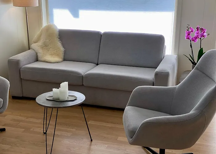 Experience A Cozy Getaway Near Pulpit Rock - B Unit