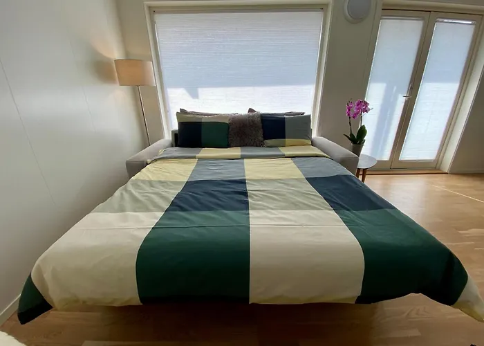 Experience A Cozy Getaway Near Pulpit Rock - B Unit